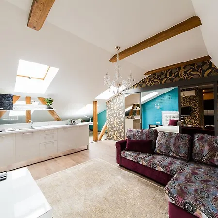 St.roland Livu Square Appartamento