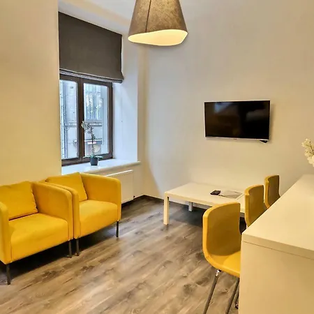 St.roland Livu Square Apartment