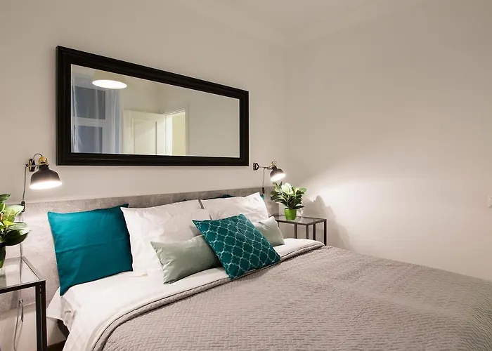 St.roland Livu Square Apartament