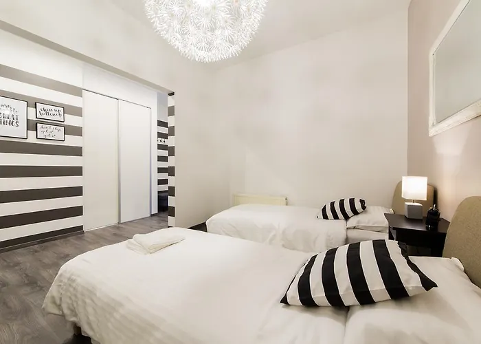 St.roland Livu Square Apartament