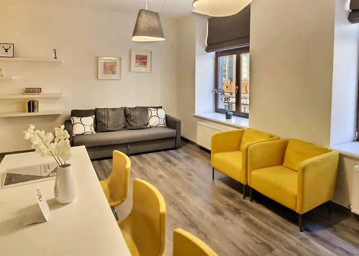 Apartament St.roland Livu Square