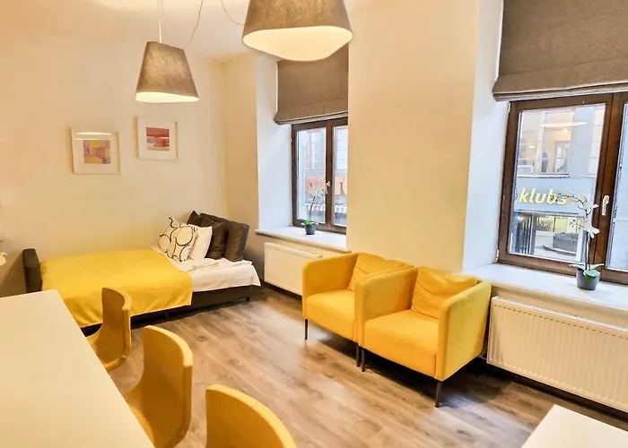 Apartament St.roland Livu Square *