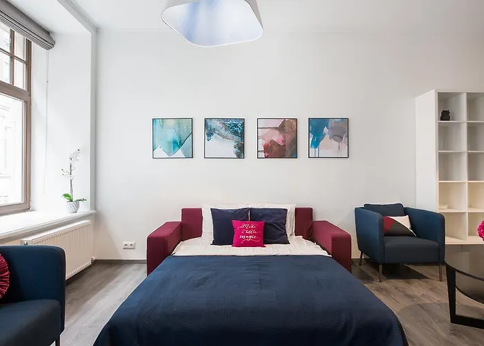 St.roland Livu Square